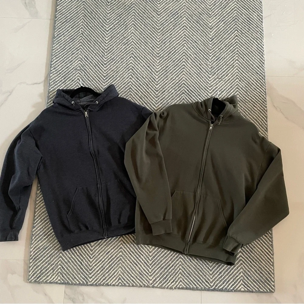 Zip up bundle - Picture 4 of 8
